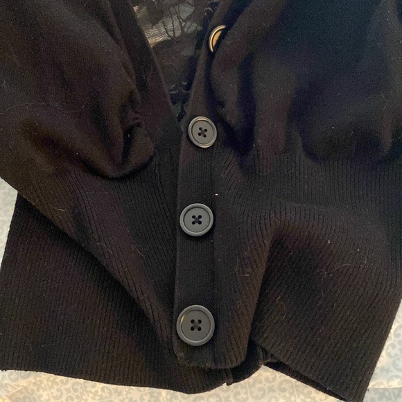 Take out cardigan, sweater size XL the back lace, front is a cardigan buttons up - Picture 7 of 7